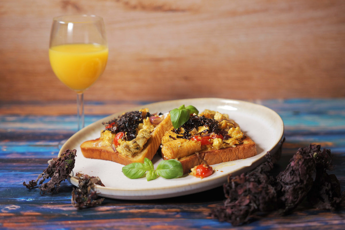 Veganes Rührei mit Algen-Bacon